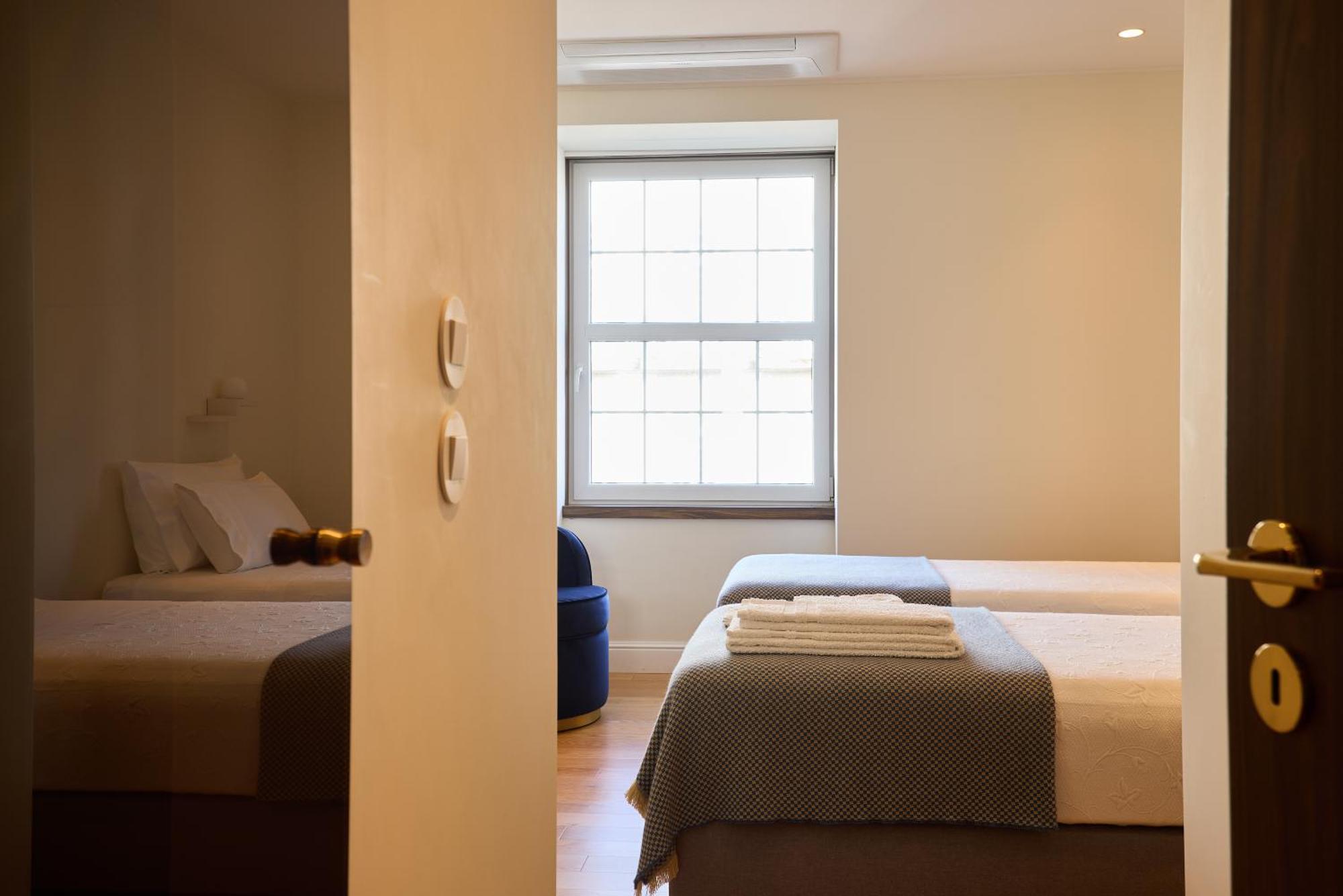 Flh Porto Clerigos Luxury Apartments Room photo