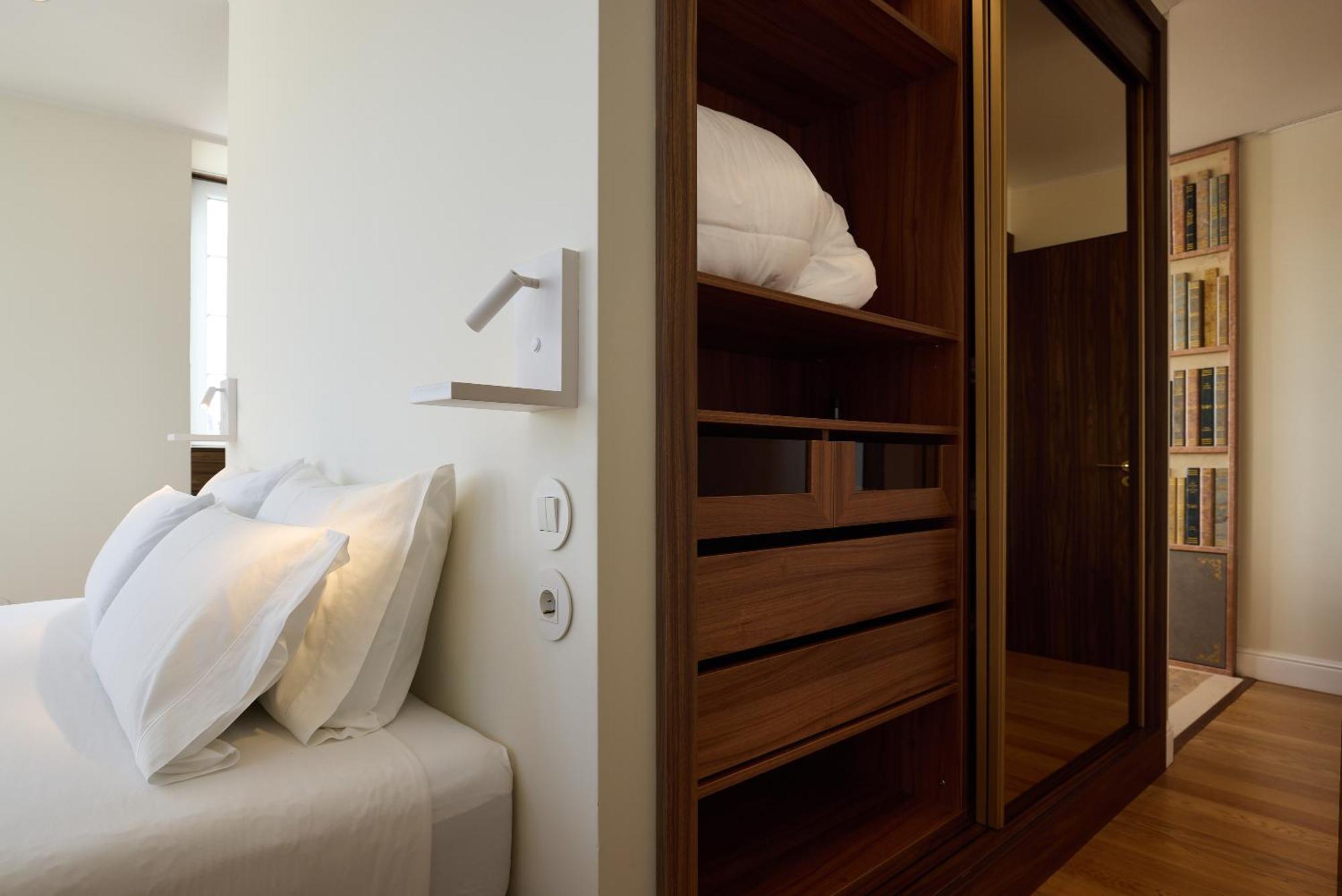 Flh Porto Clerigos Luxury Apartments Room photo